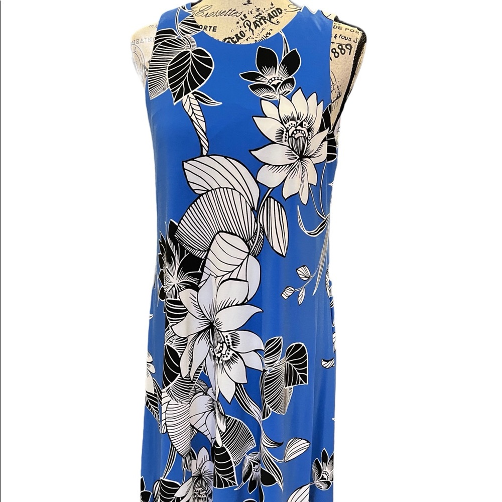 Kasper Dress - Picture 6 of 17